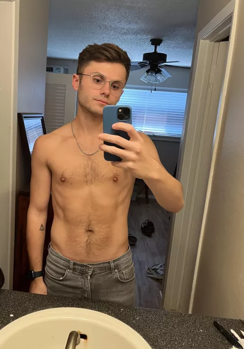 boring day today. someone keep me company