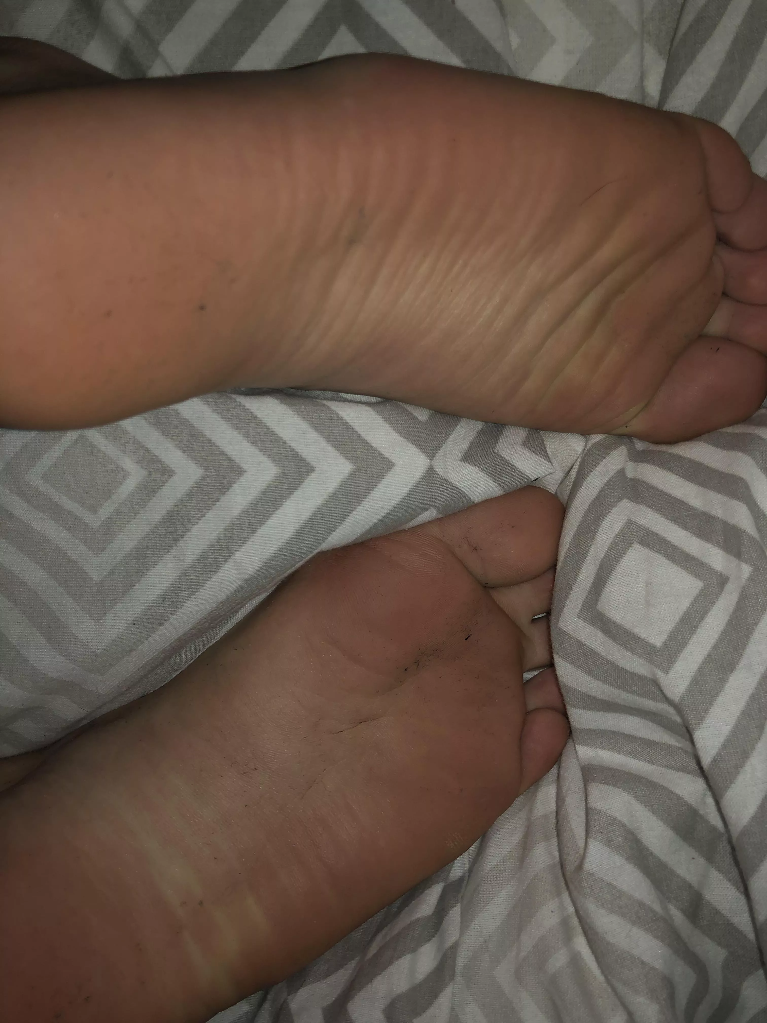 daddy you can lick them clean?👅