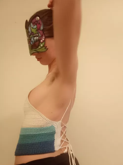 Dancing with myself (waiting for you guys)