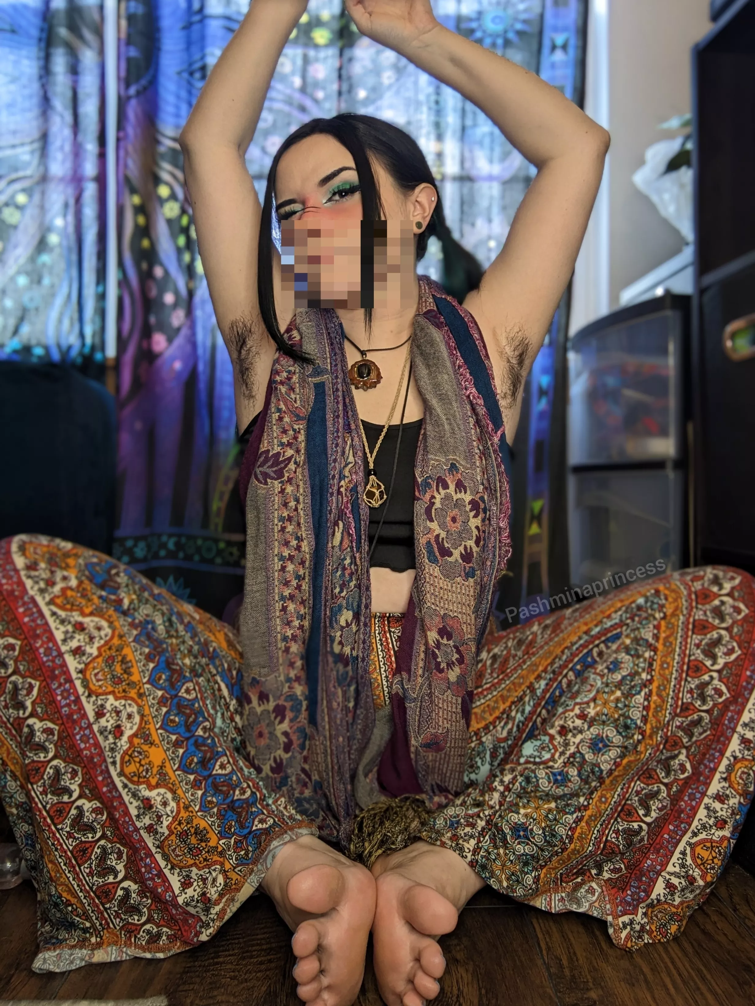 Dirty, smelly hippie