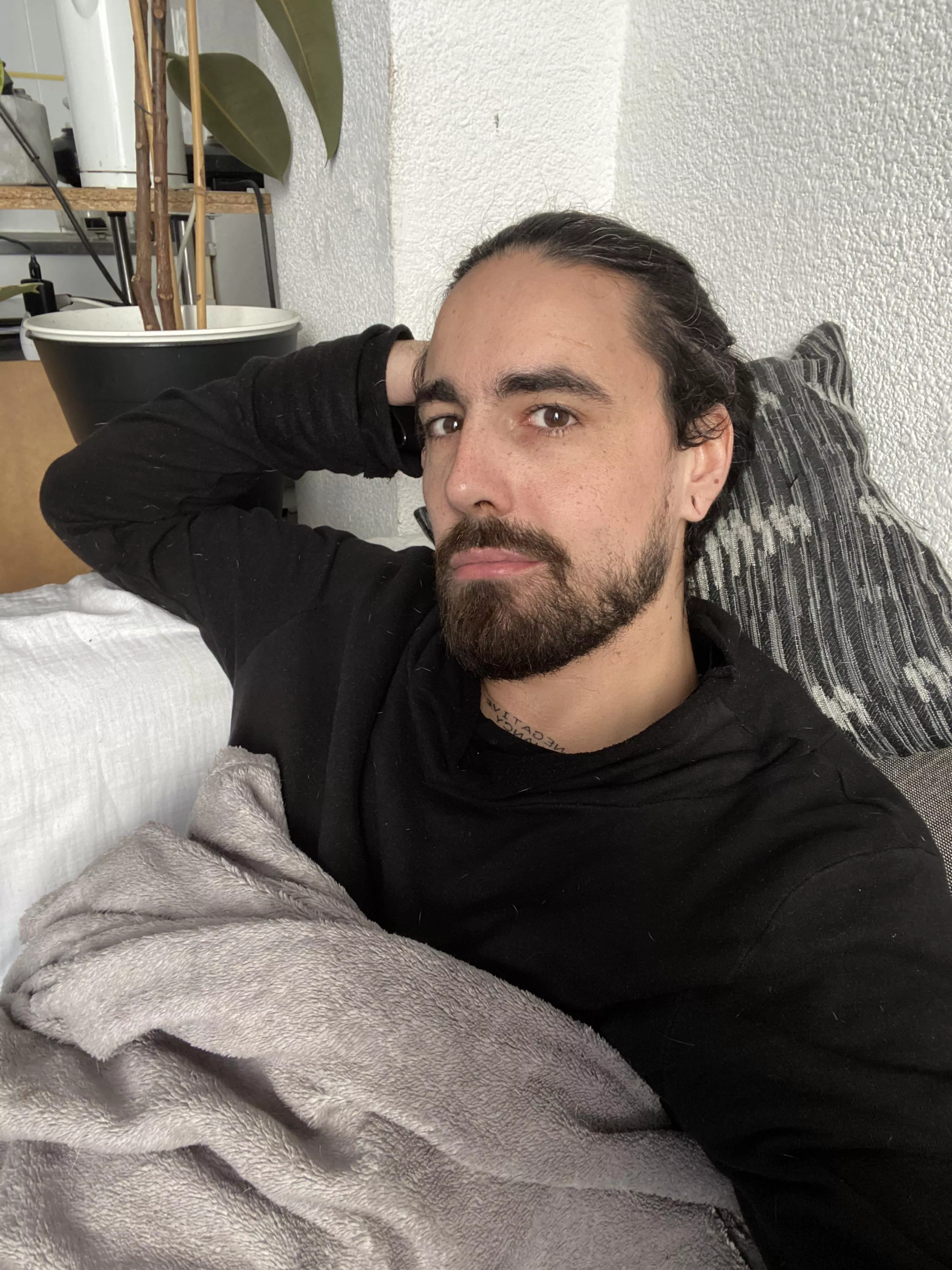 Feeling sleepy. Might took a nap soon. Looking for a big beefy spoon