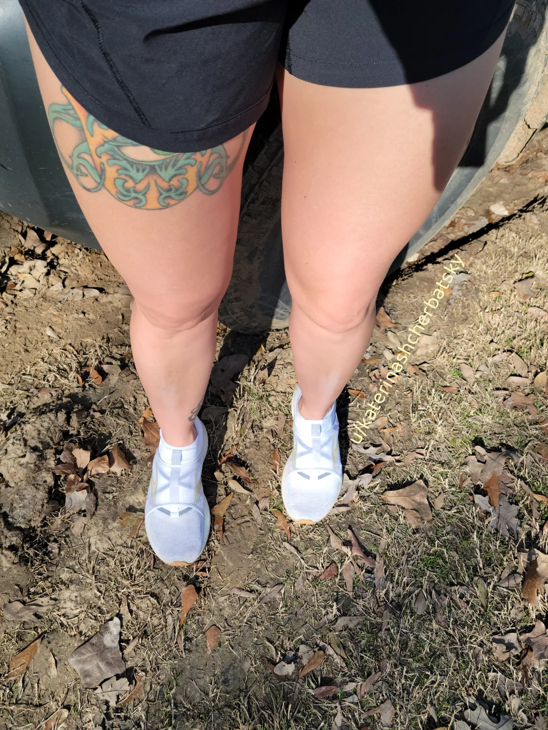 hello from the most awkward legs in this sub