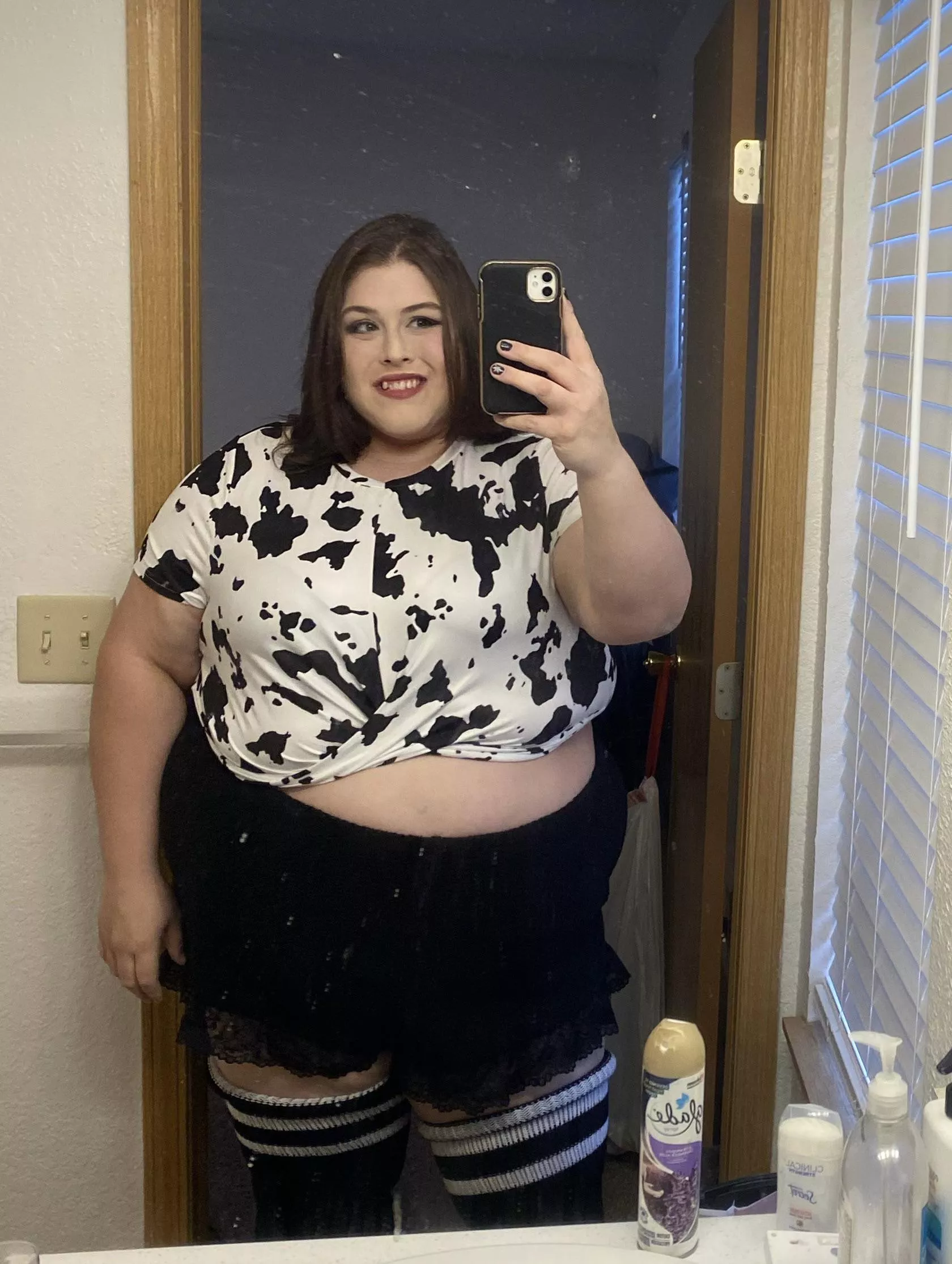 Hey there cutie! Check me out 😉