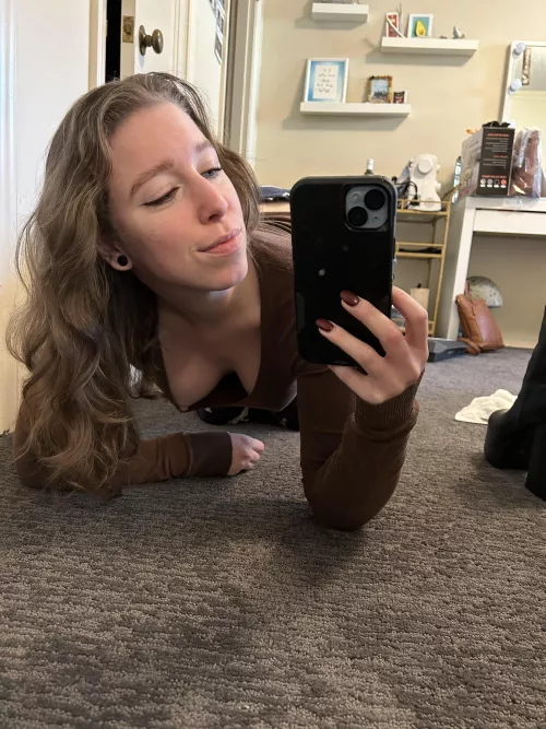 How about a little selfie to start the day