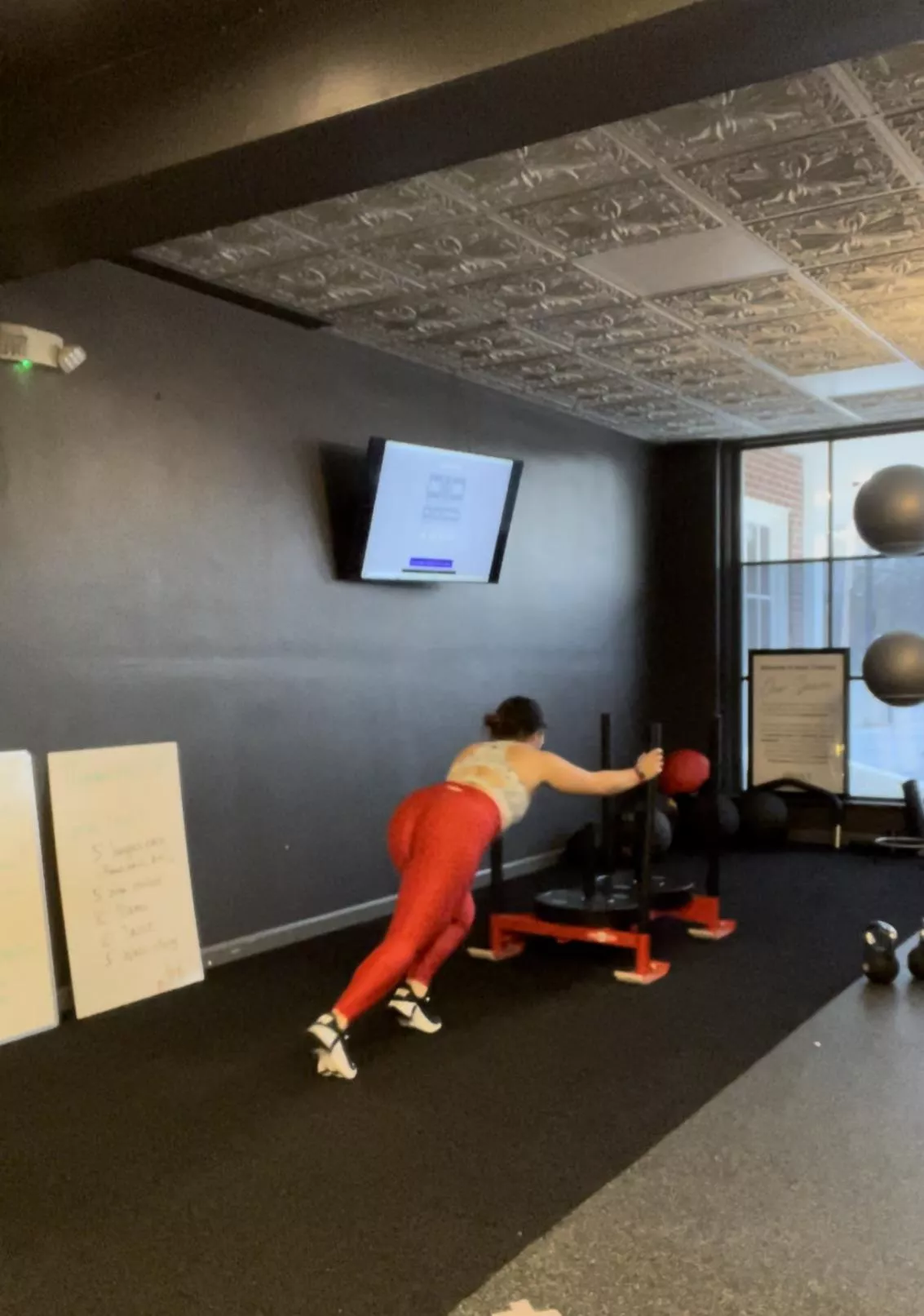 I enjoy a hard push 🥵😏