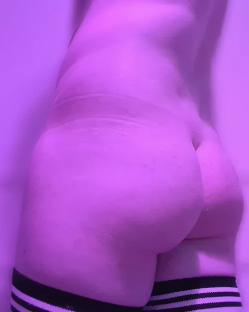 I need a nice twink bf 🥺