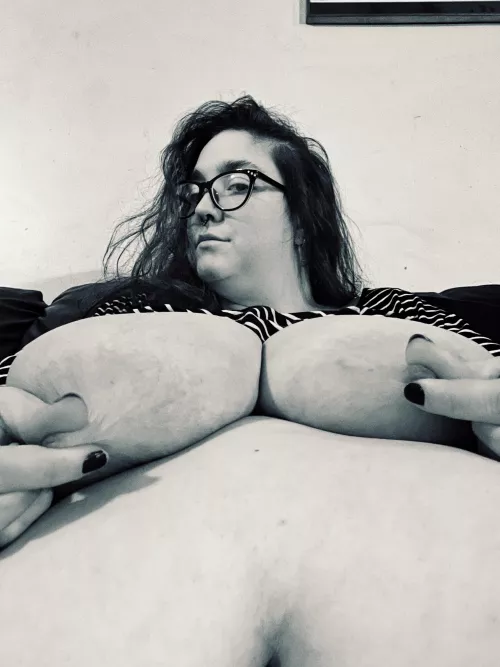 I rather have your mouth on my nipple instead…😏