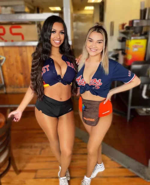 I wonder who gets tipped more…