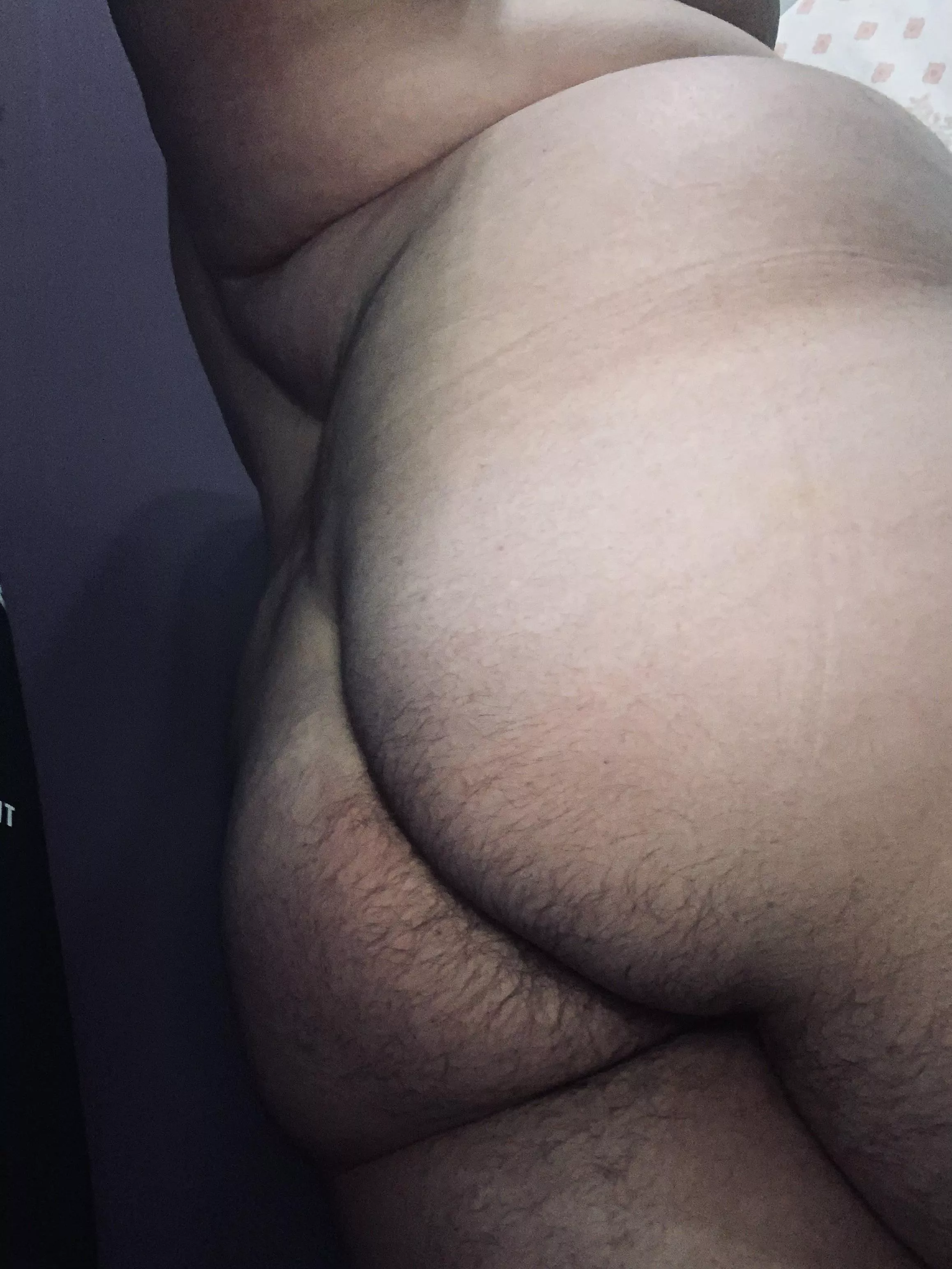 Is my Transboy ass hairy enough for you, daddy?