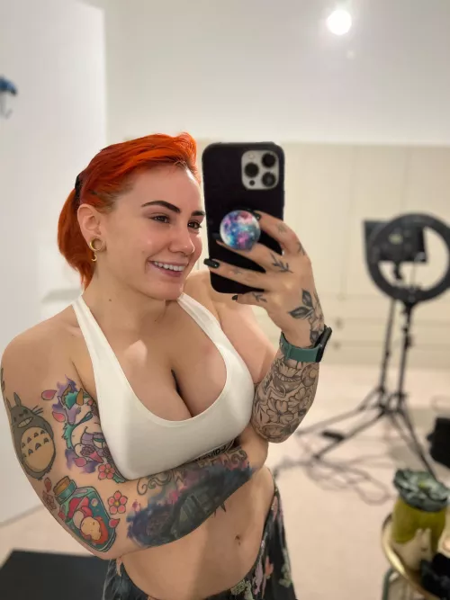 Just a cute no make up selfie 🖤