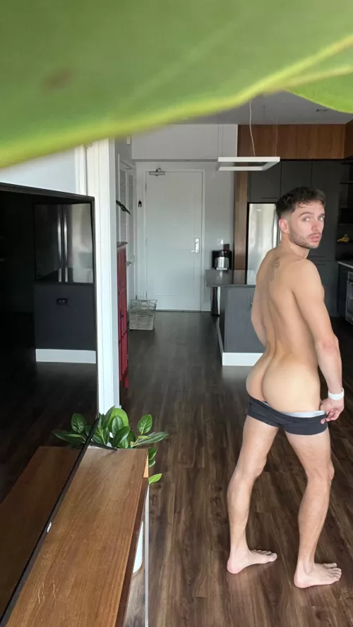 Let me make you breakfast in bed