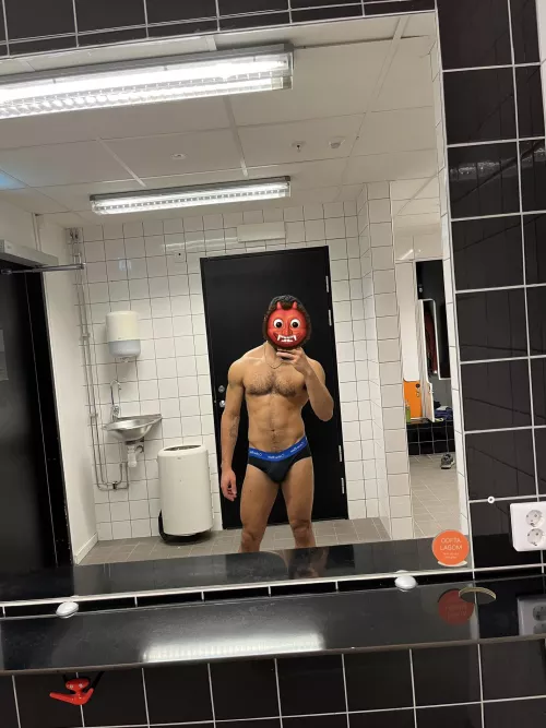 Looking for a gym buddy 👹