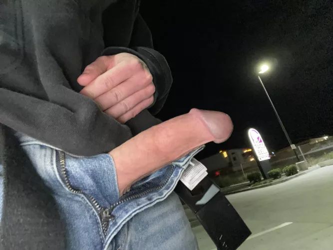 Meet me at Taco Bell and let’s talk-o bout my dick 😏🔔😈