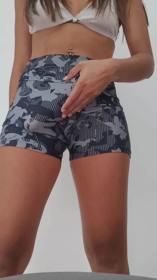 Mommy is looking for someone to work out with