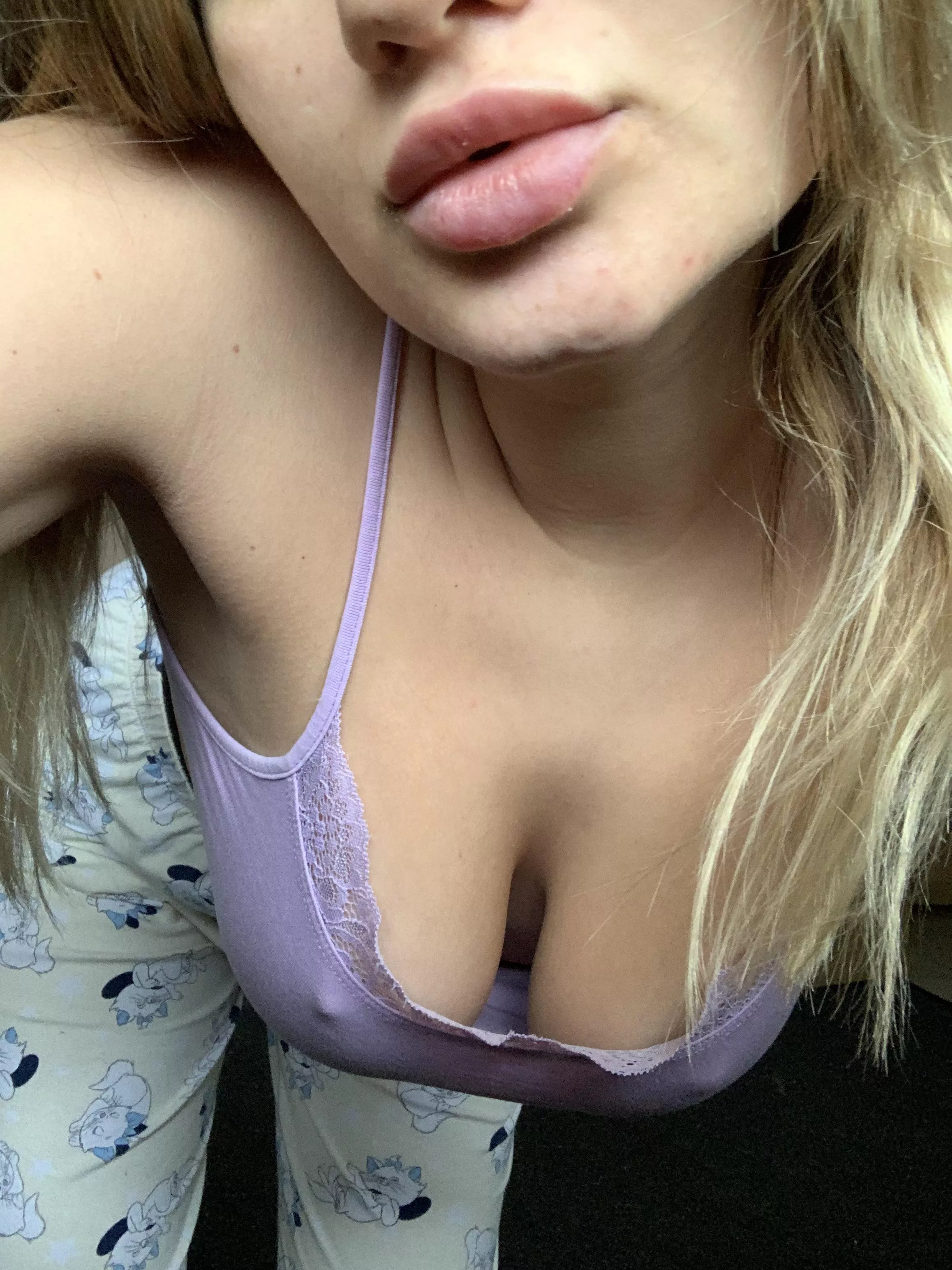 Morning with down blouse