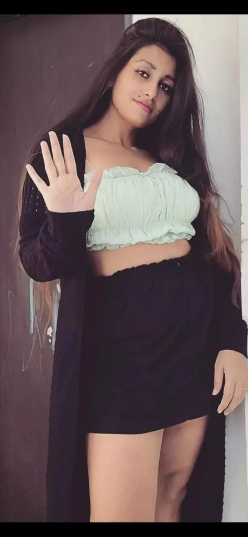 My indian Stepmom, age 28, She's hot af and I'm a cuck slave, alpha bulls please message for my stepmom, she loves alpha bulls and bully me