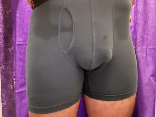 Post workout, sweaty, pre-shower … Also, outline …