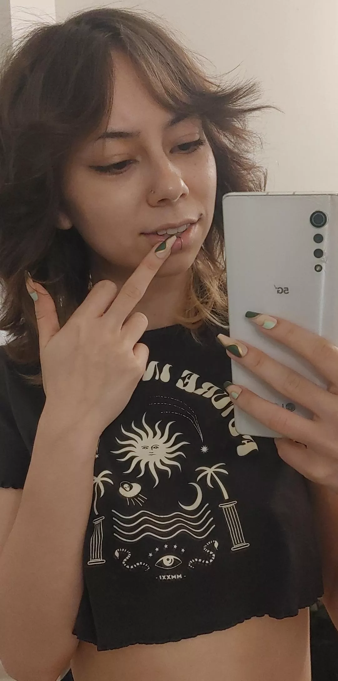 something about long nails leaves me feeling extra bratty!