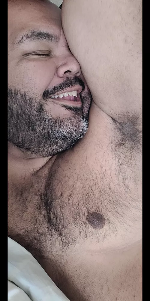 Sometimes your own sent in the morning is enough to put a smile on your face. But truth be told thus smile is courtesy of a cute otter in my DMs.