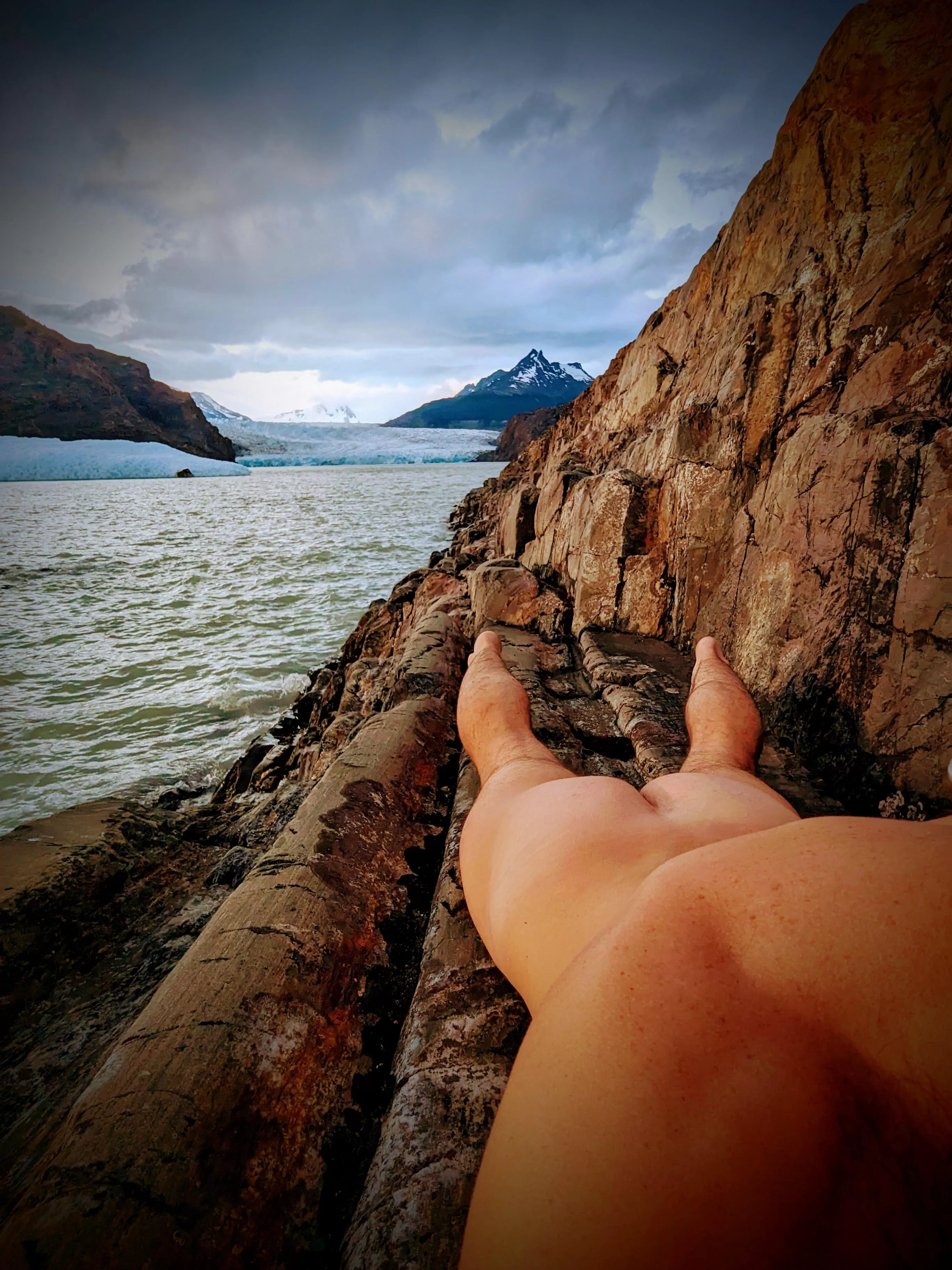 Surprisingly warm laying next to a glacier