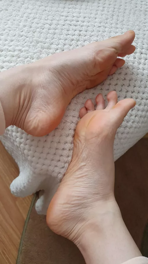 They walked away too much, need love