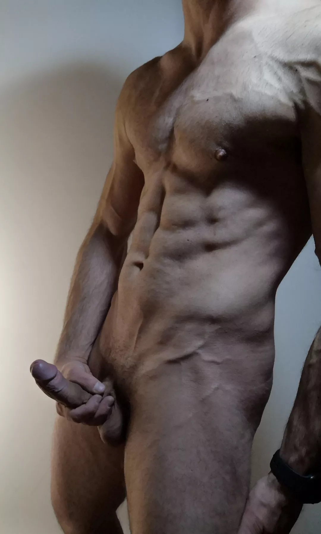 This (39) dad hasn't had sex in a long while, any lady willing to fix that? 😅