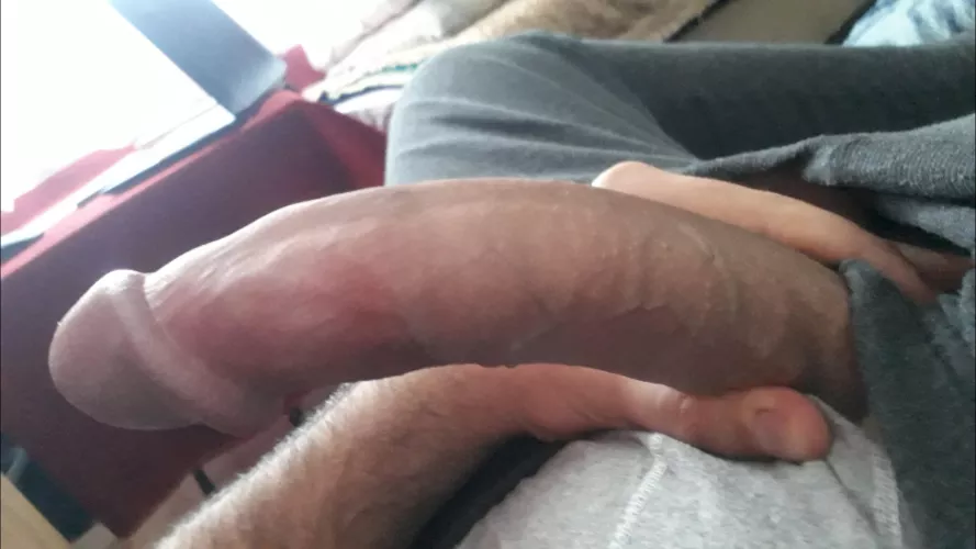 upvote if you r smaller, comment if you r bigger than me