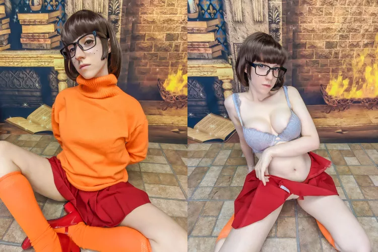 Velma Dinkley from Scooby Doo [Self]
