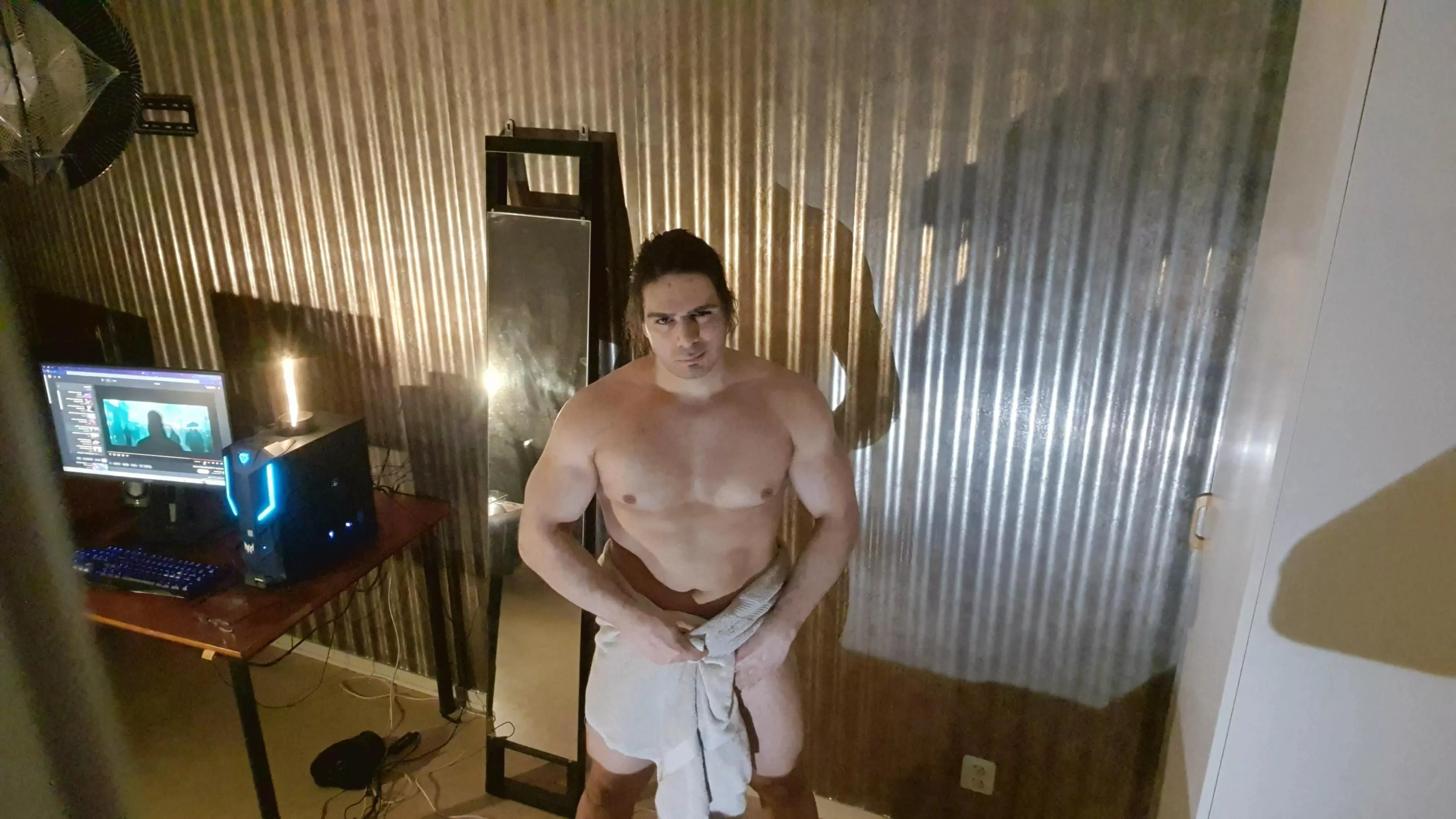 Wanna have some fun?😈