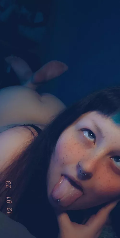 what if I sent you pictures like this while you were at work? 😘