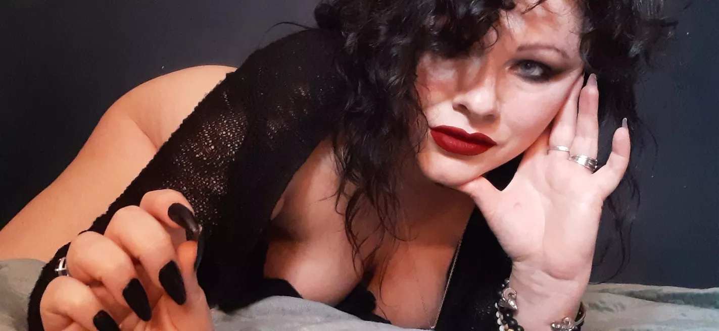 Who's gonna give me the wel-cum wagon;)