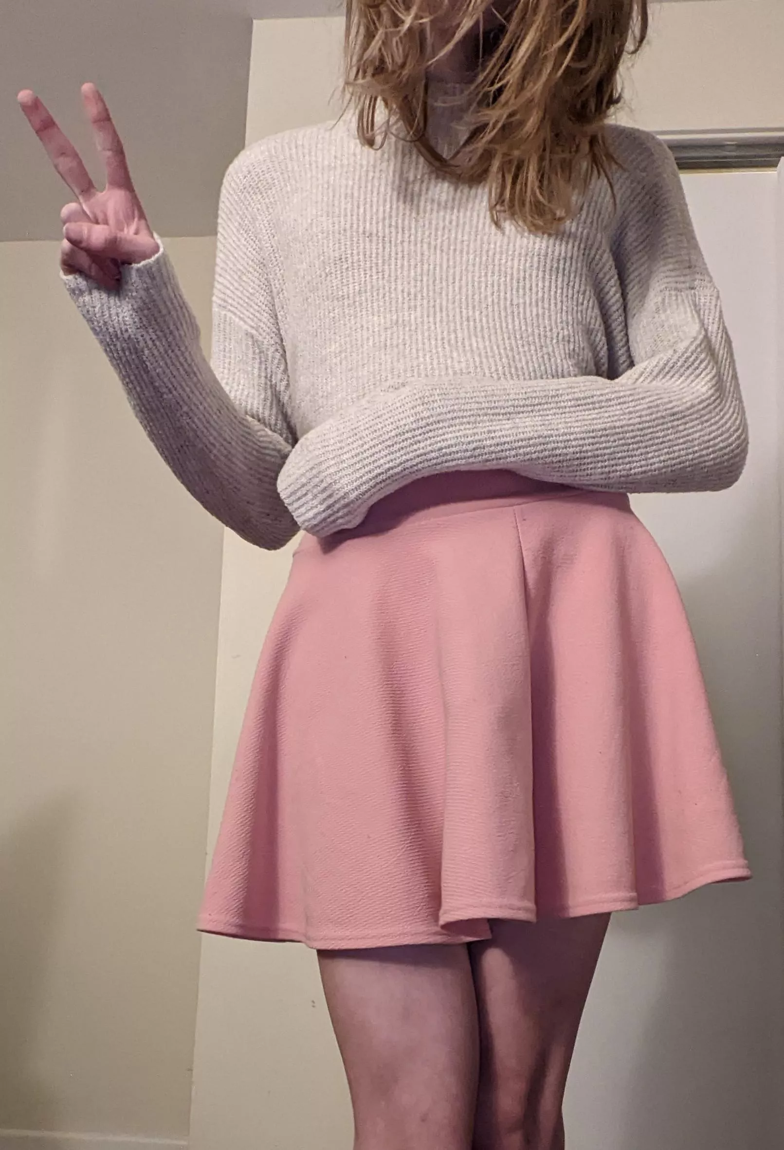 Would guys be interested in seeing my face in future posts~? 👉👈🥺