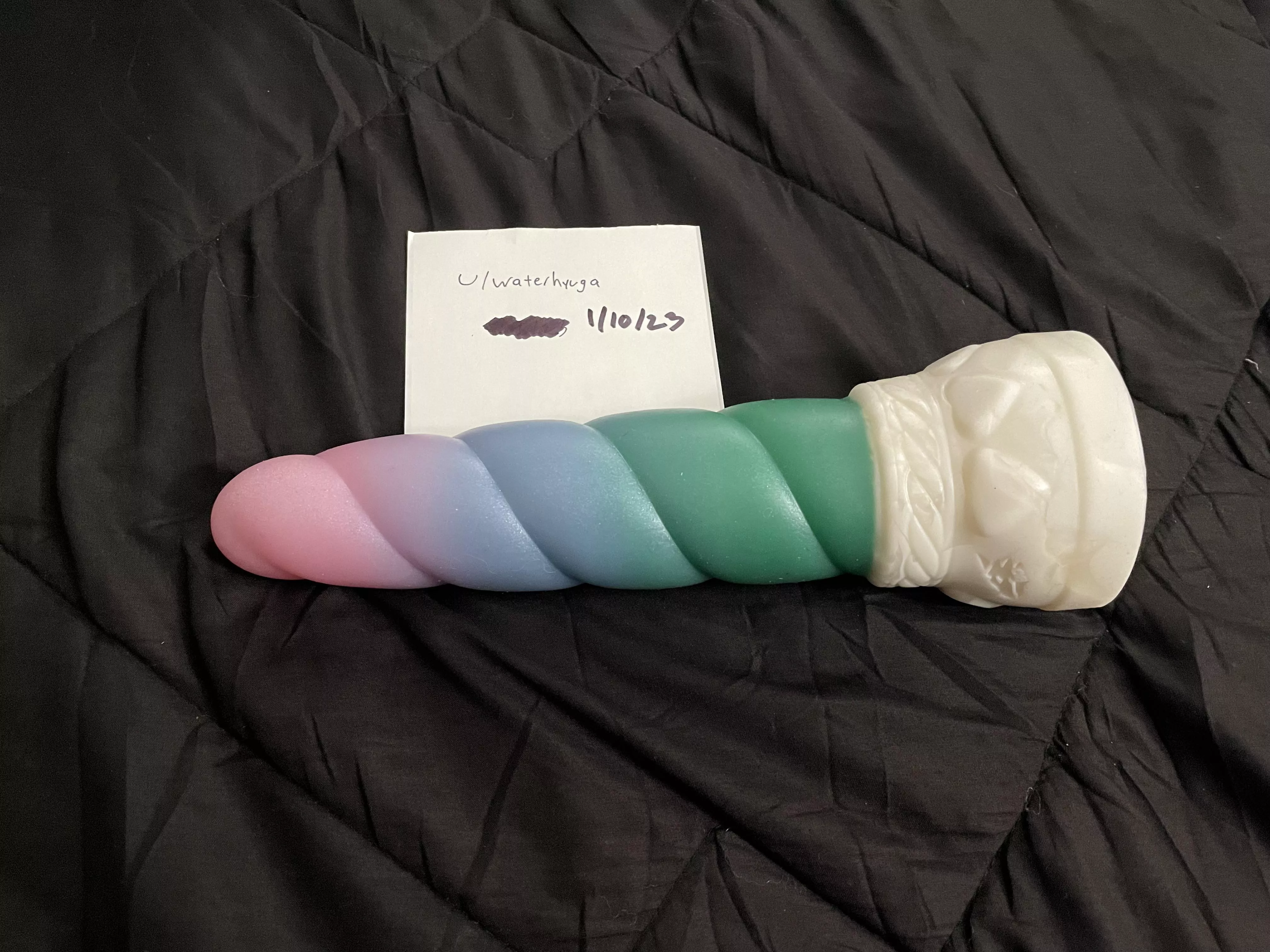 [WTS][US Only] $60 Shipped - Medium Mystic, Soft w/ Firm Base, Suction Cup, Mystic Signature - Bad Dragon[PayPal]
