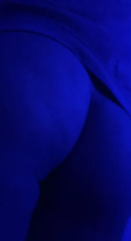 18 bubble butt amos:brentcobbler