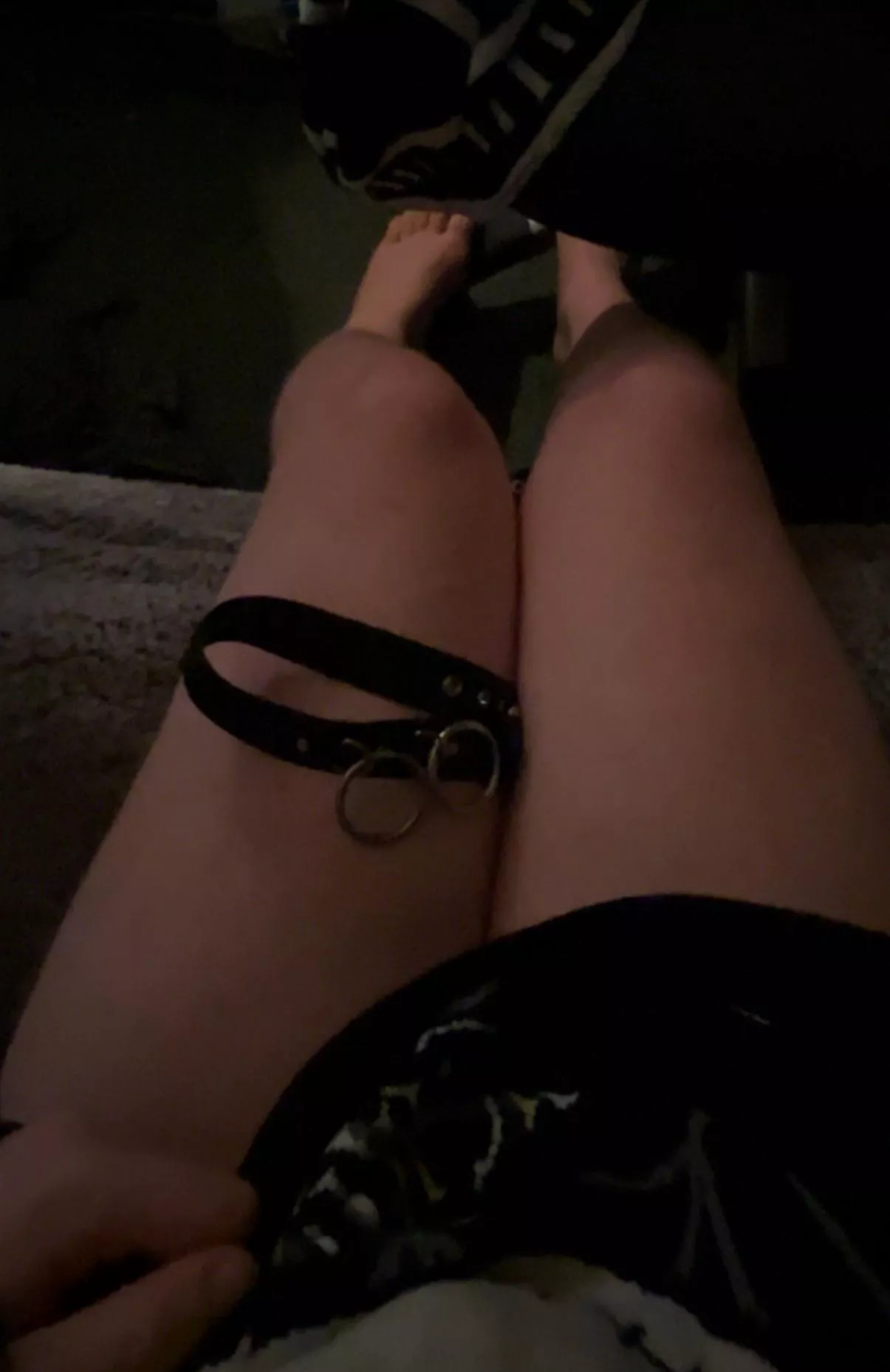 19, Who’s gunna be a lucky boy who wears this collar, subs dm me