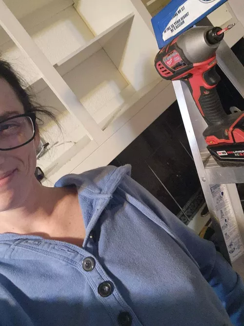 41f Manless, braless, doing my own renos !!