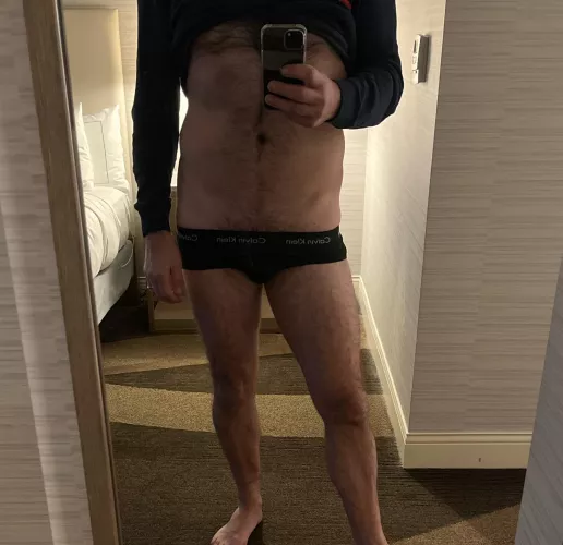 42, hairy dad. Married. Hit me up if you’re 25+ sc: gimmeareason1