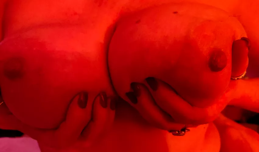 [51F]riday nipples to help the weekend start.