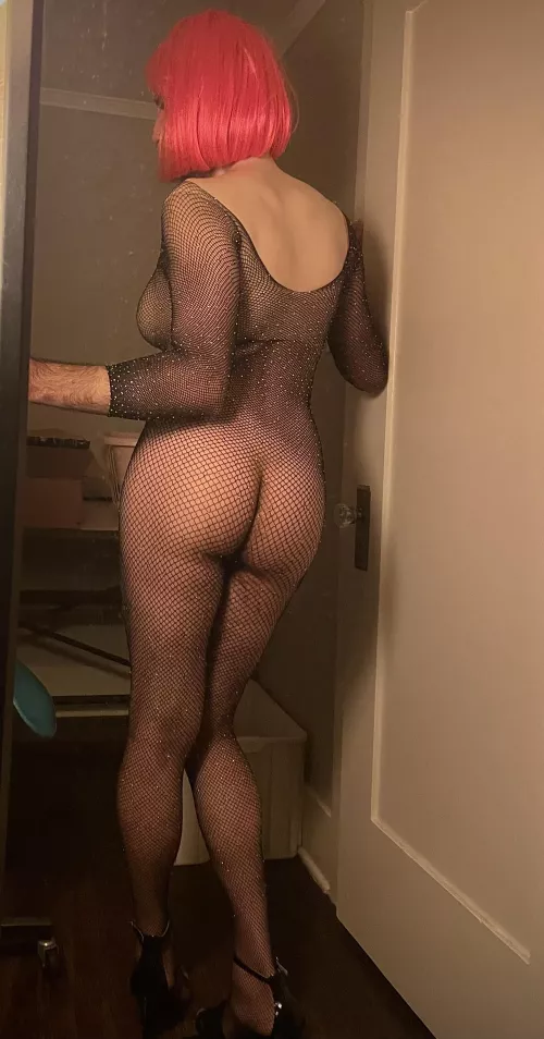 Baby’s first fishnet bodysuit!✨🖤✨Hope you like it 🥰