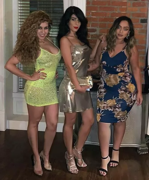 Big Hair and Curves...