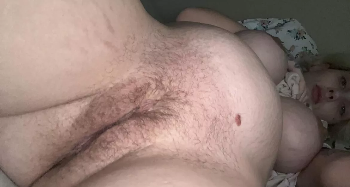 Can you handle hairy pregnant pussy?