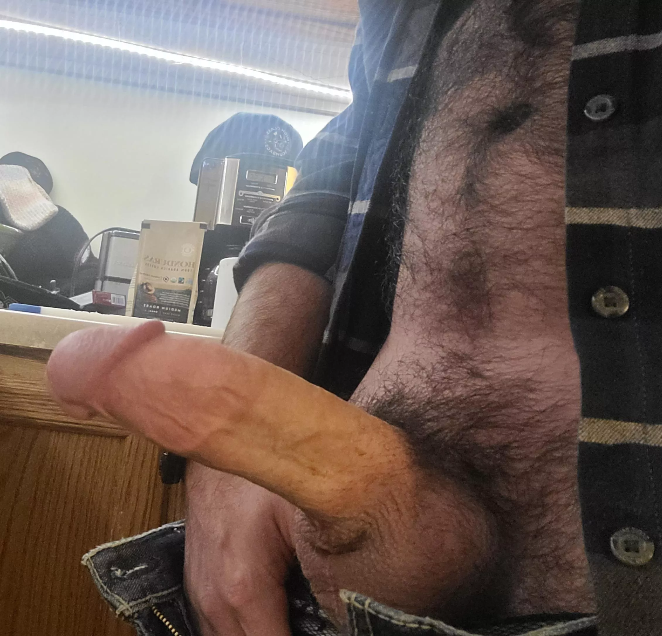 daddy needs help in the kitchen(31)