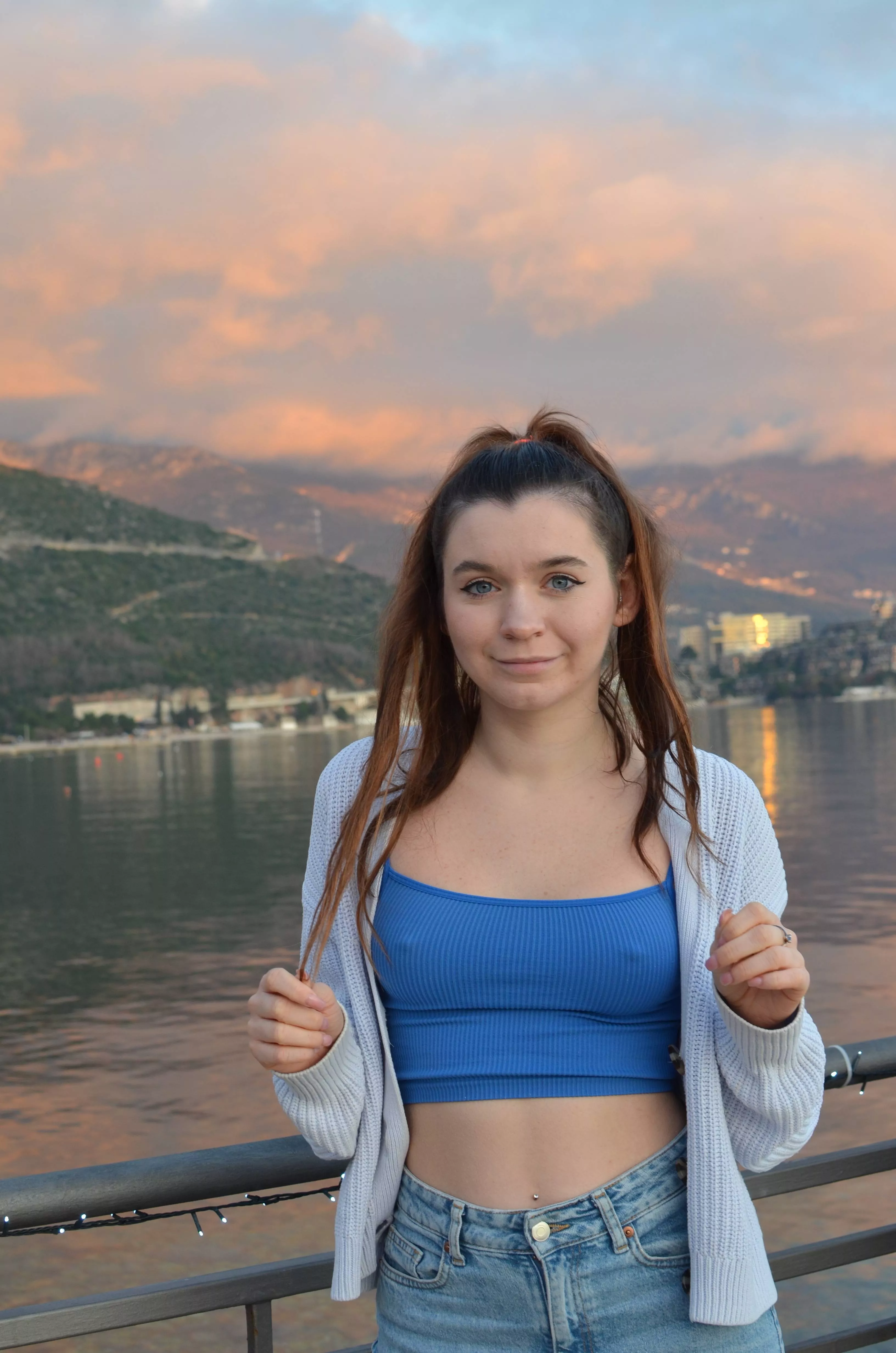 [Day B] Best wishes for a fantastic day filled with joy and success! 😊😋