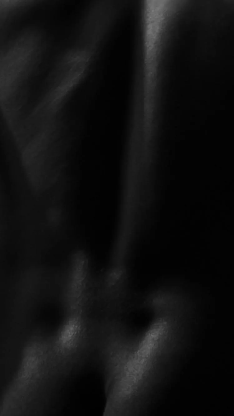 dimples (detail shot.)