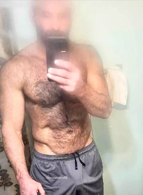 Do hairy old guy bulges count?