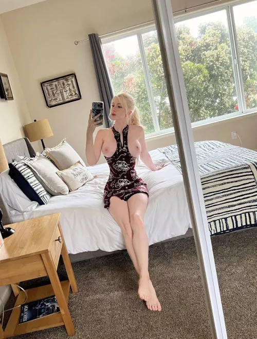 Easy access dress for our first date