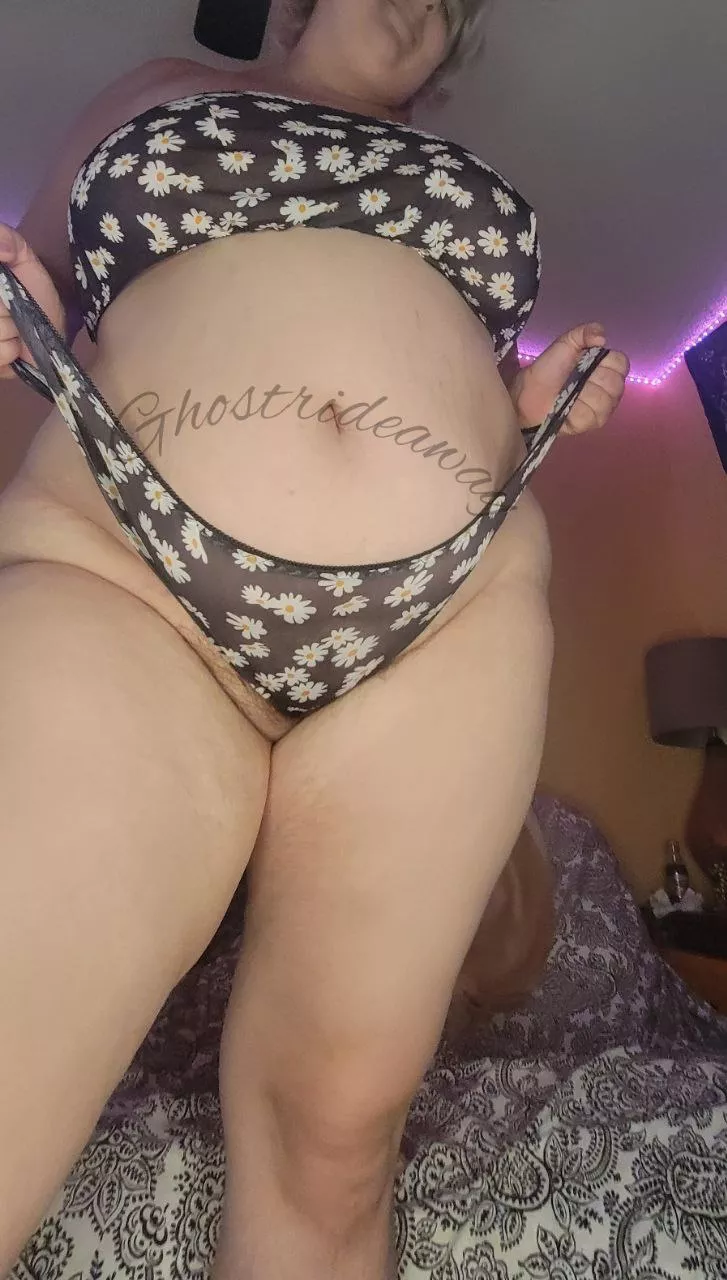 Feeling Flowers 💐