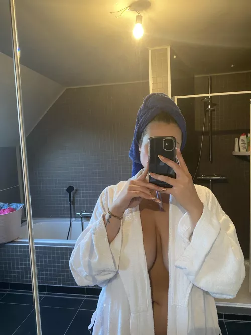 fresh from cleaning up to do some dirty stuff 😈