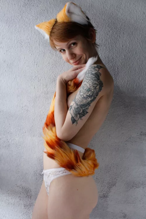 Happy Feline Friday! ^^