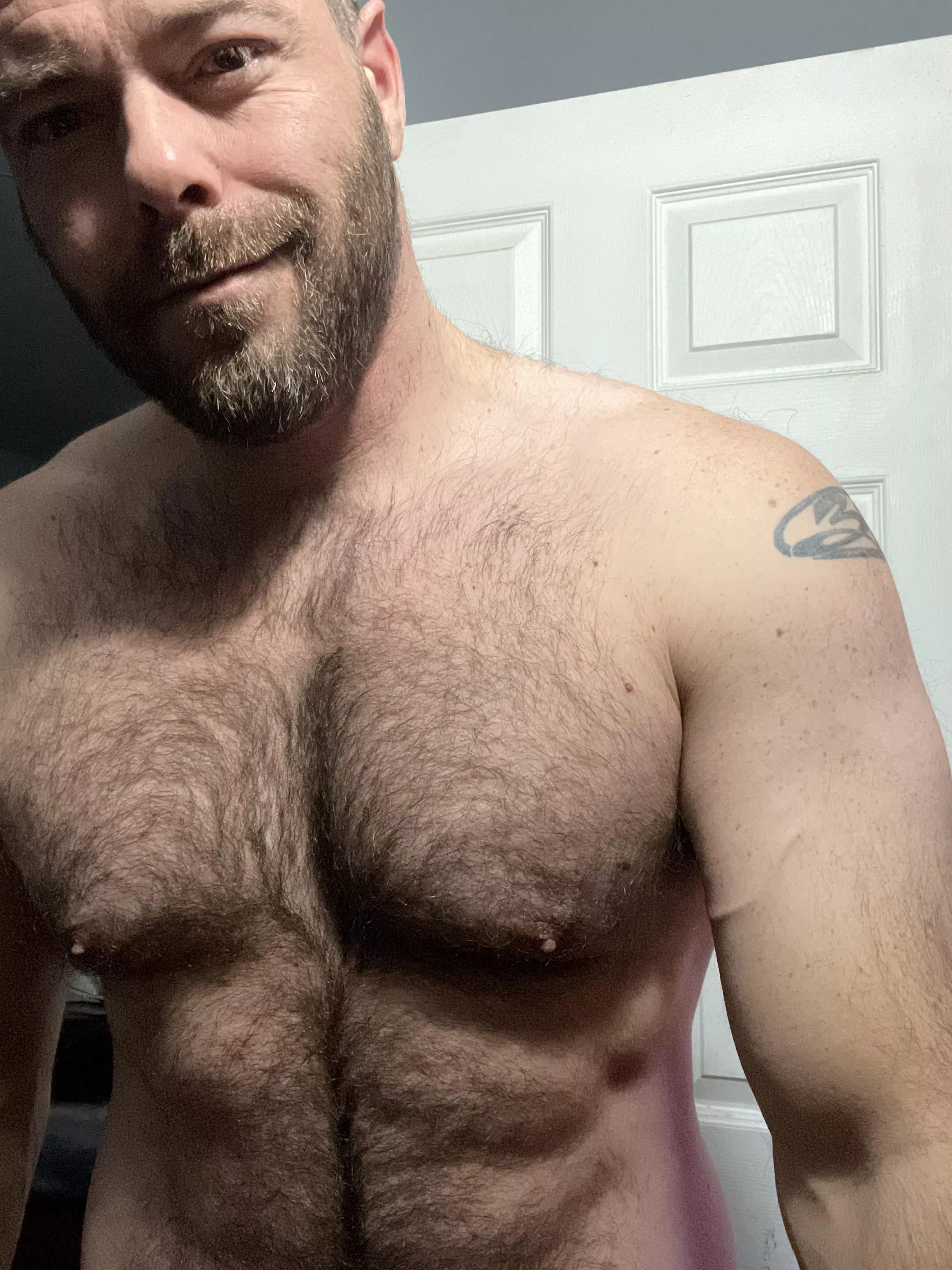 Happy sexy furry Friday!